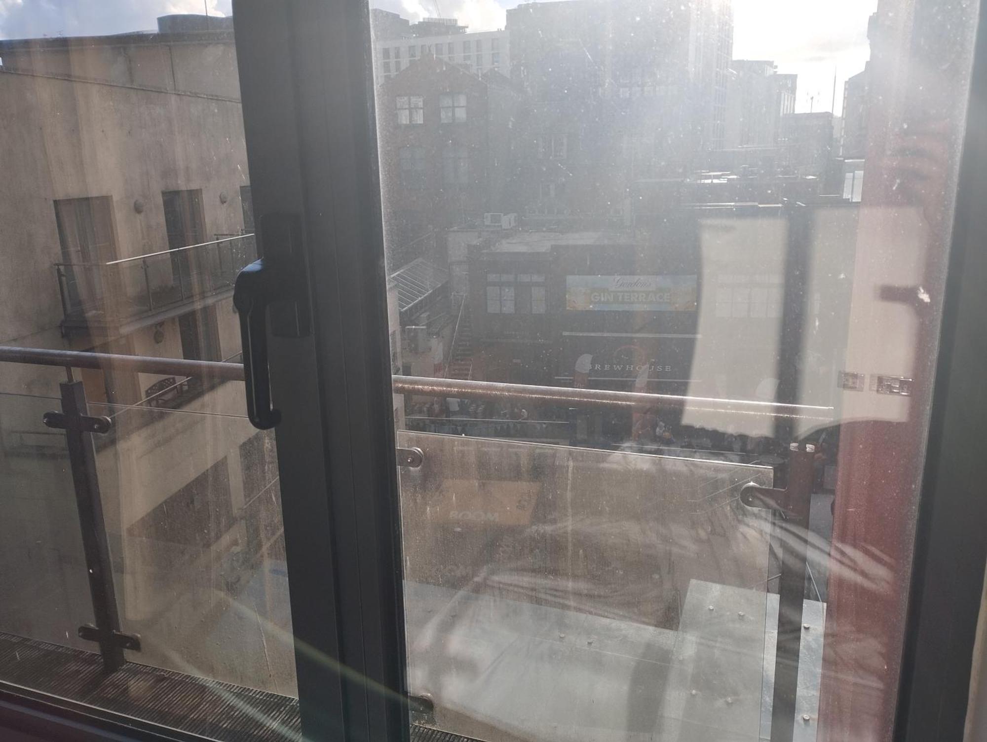 Room In Cardiff City Center - Swiftstay エクステリア 写真